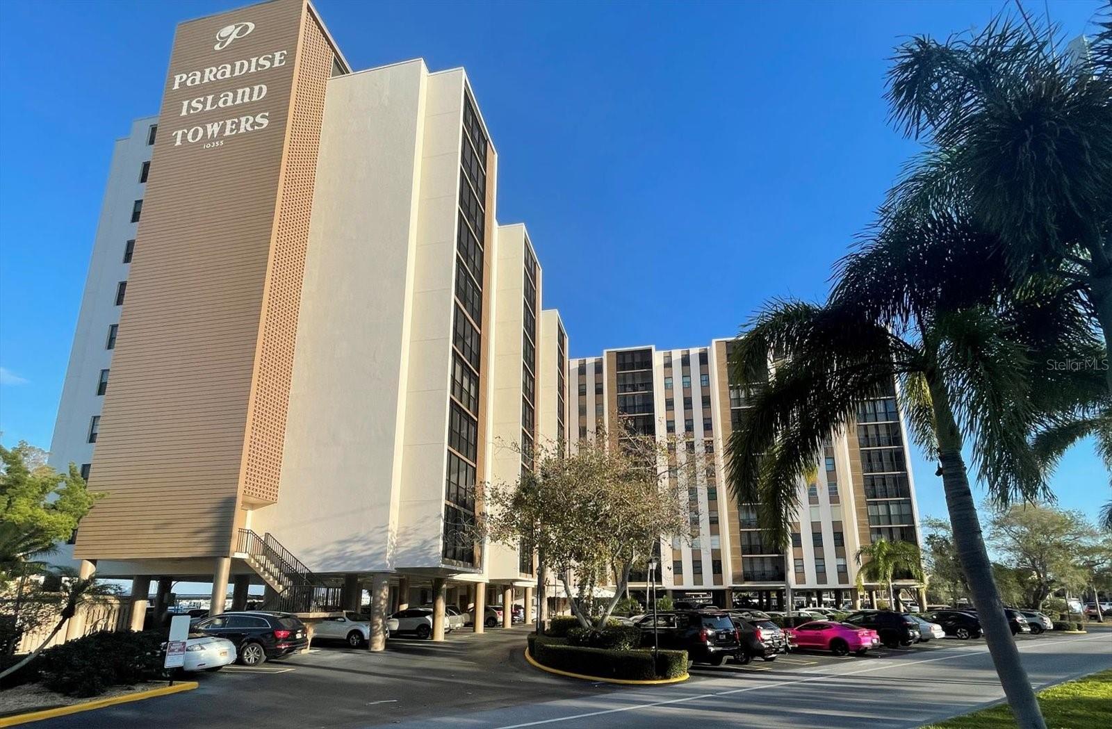 PARADISE ISLAND TOWERS CONDO - Residential Lease