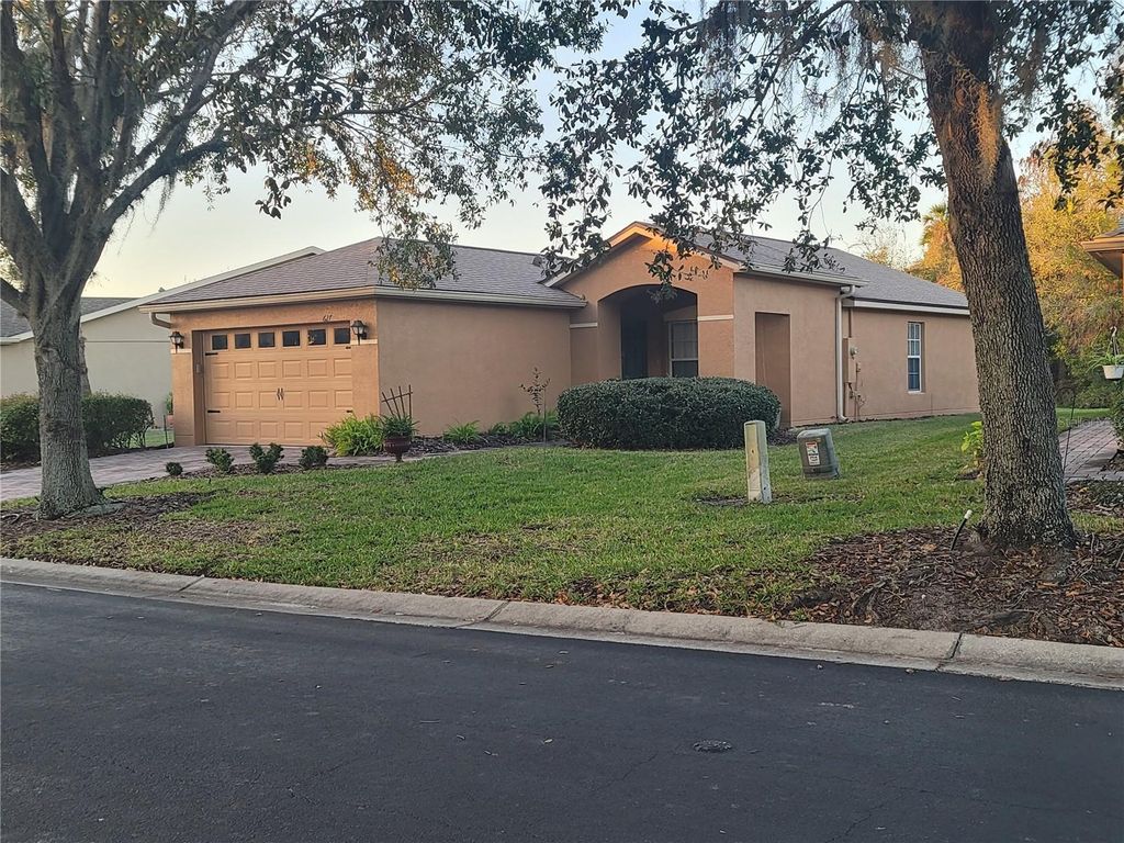 Photo of 627 Vineyard Way, Poinciana, FL 34759 (MLS # S5135979)