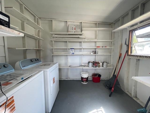 LADY LAKE ORANGE BLOSSOM GARDENS UNIT 08 - Residential Lease