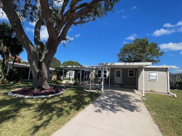 LADY LAKE ORANGE BLOSSOM GARDENS UNIT 08 - Residential Lease