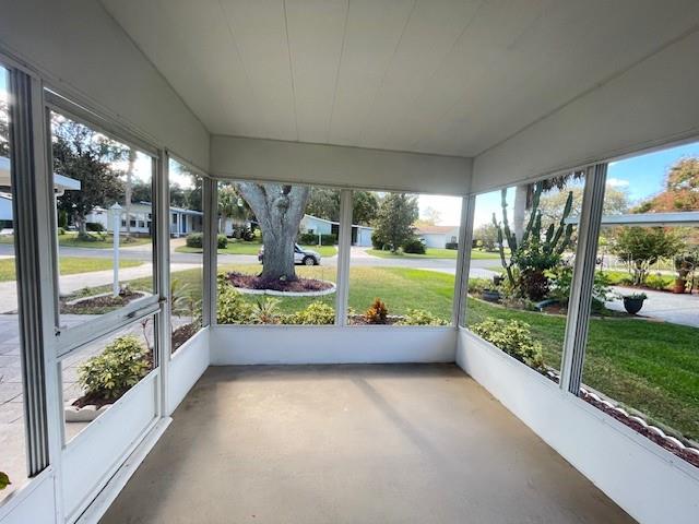LADY LAKE ORANGE BLOSSOM GARDENS UNIT 08 - Residential Lease