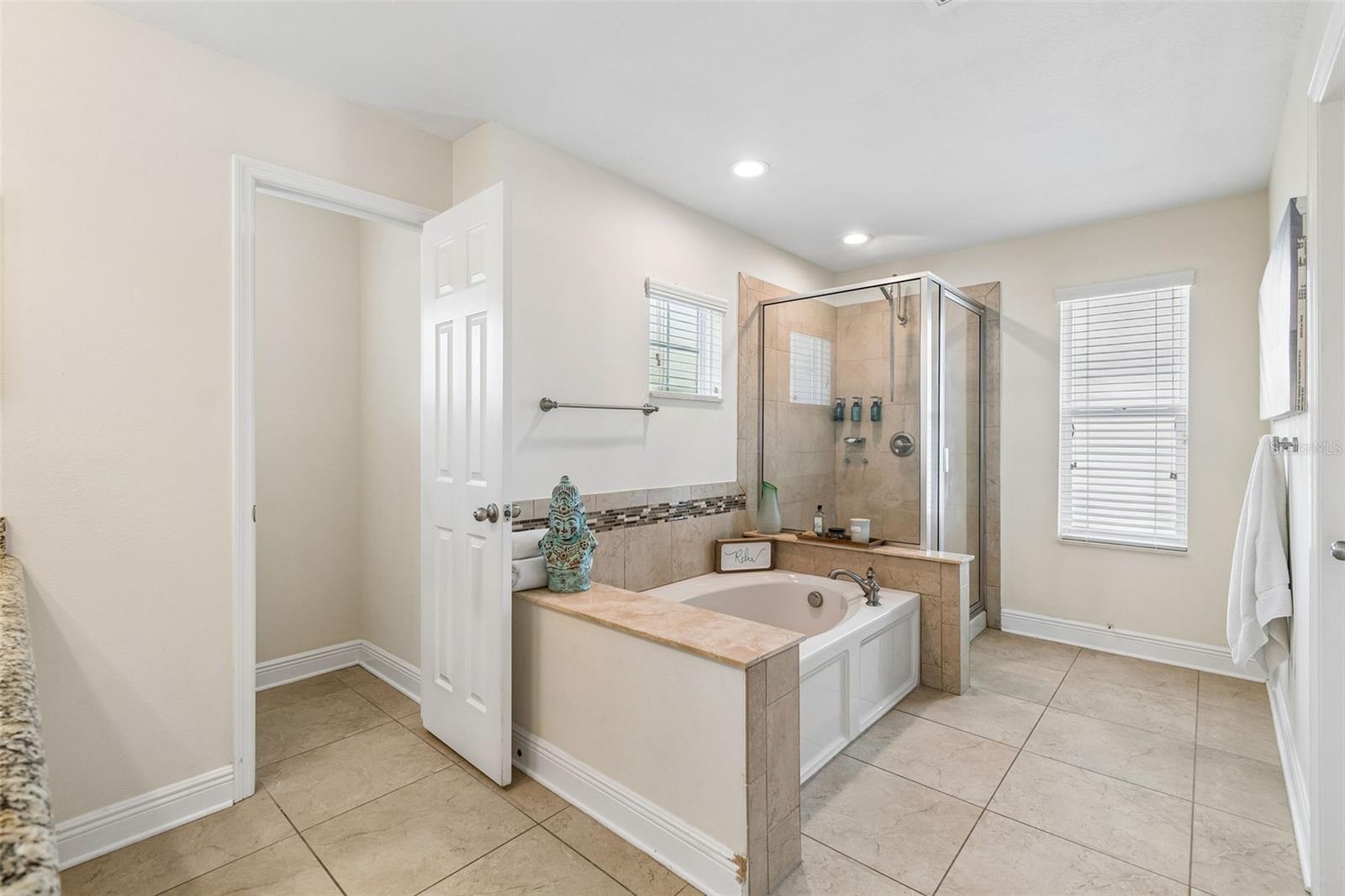 FISHHAWK RANCH TR 8 PT - Residential