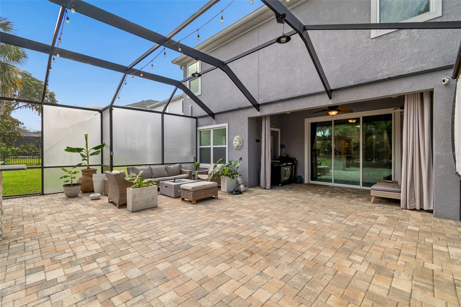 FISHHAWK RANCH TR 8 PT - Residential