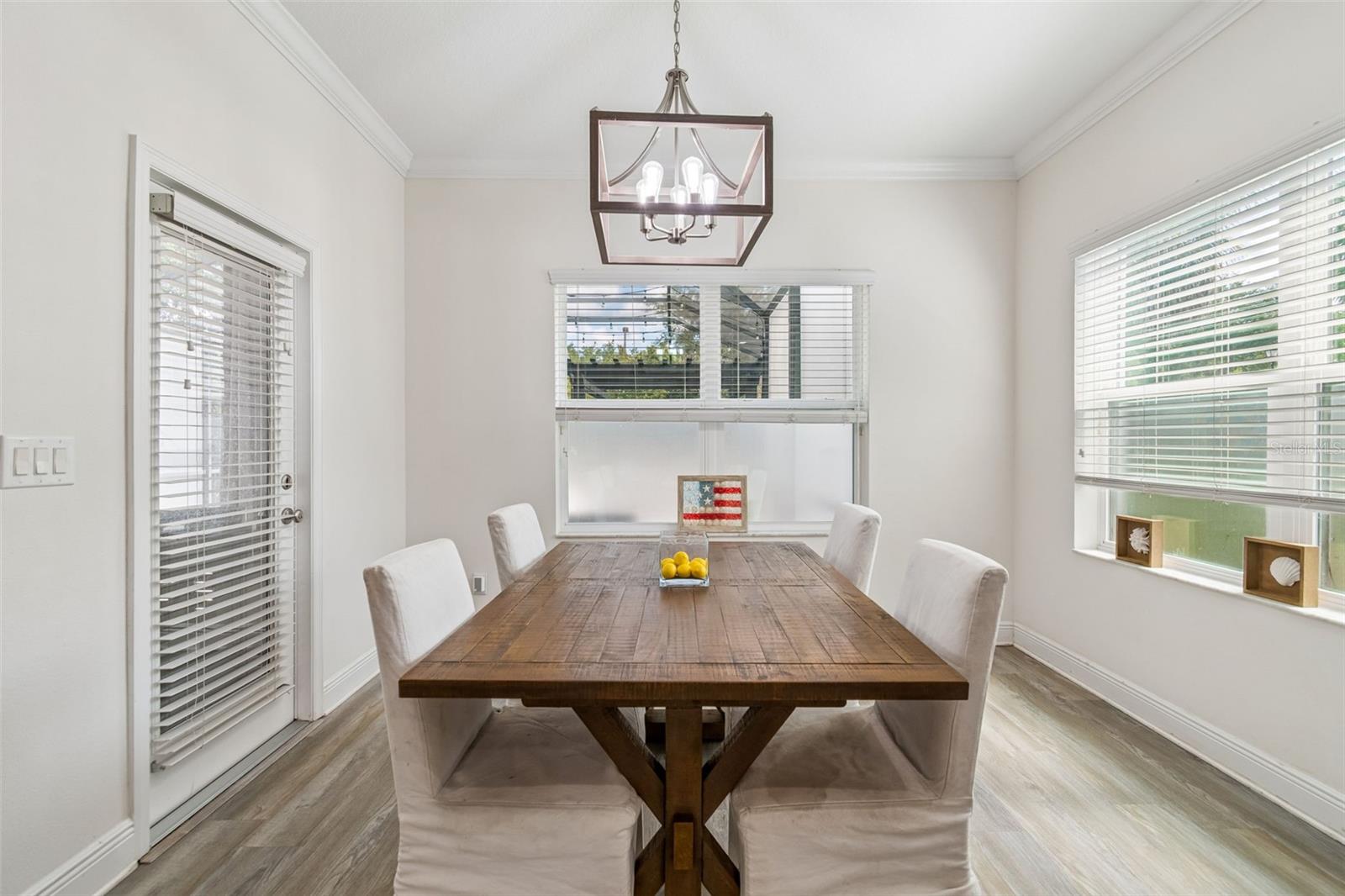 FISHHAWK RANCH TR 8 PT - Residential