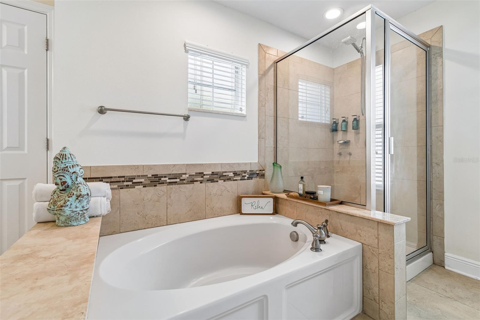 FISHHAWK RANCH TR 8 PT - Residential