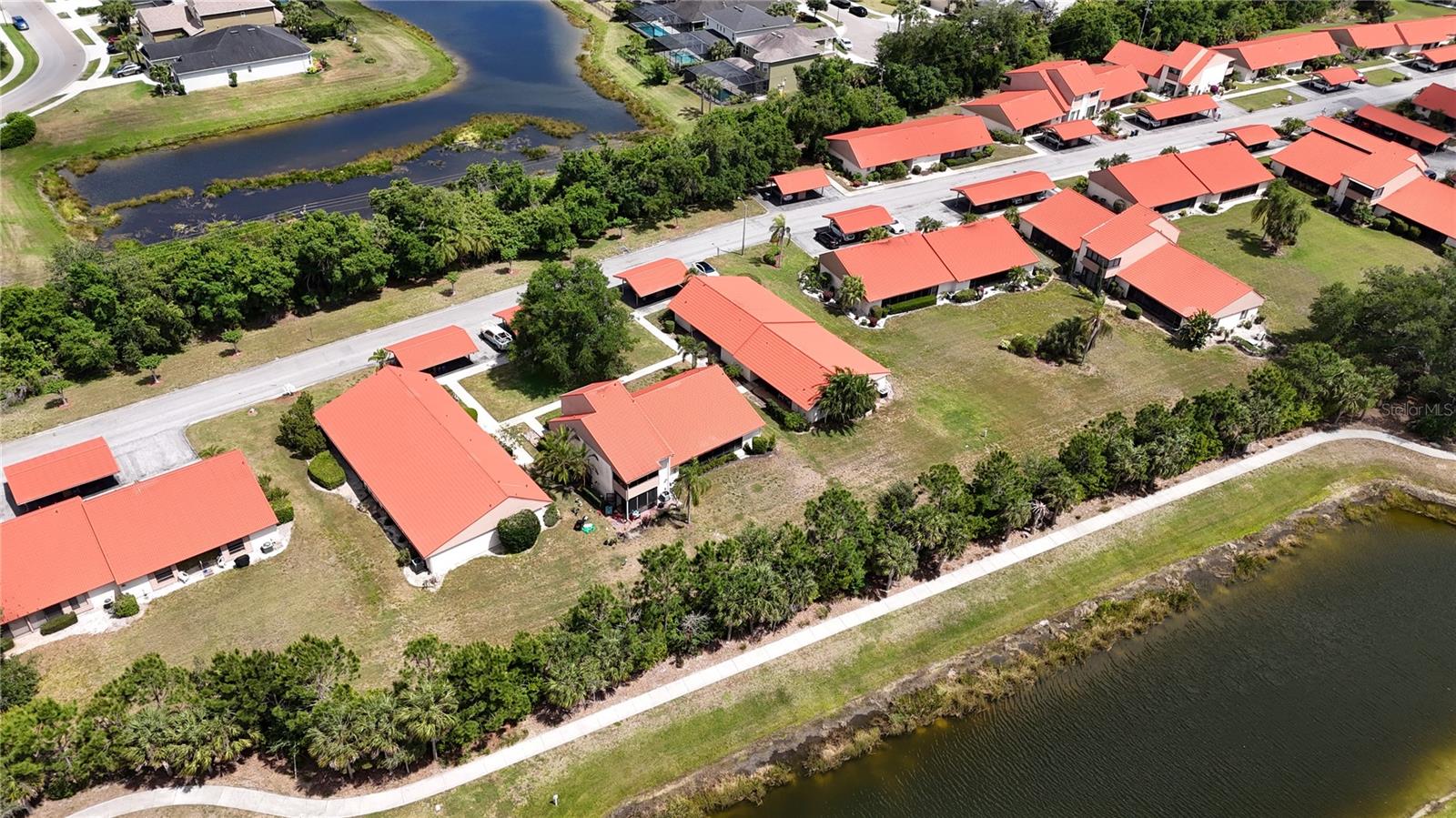 SUNRISE GOLF CLUB PH I - Residential