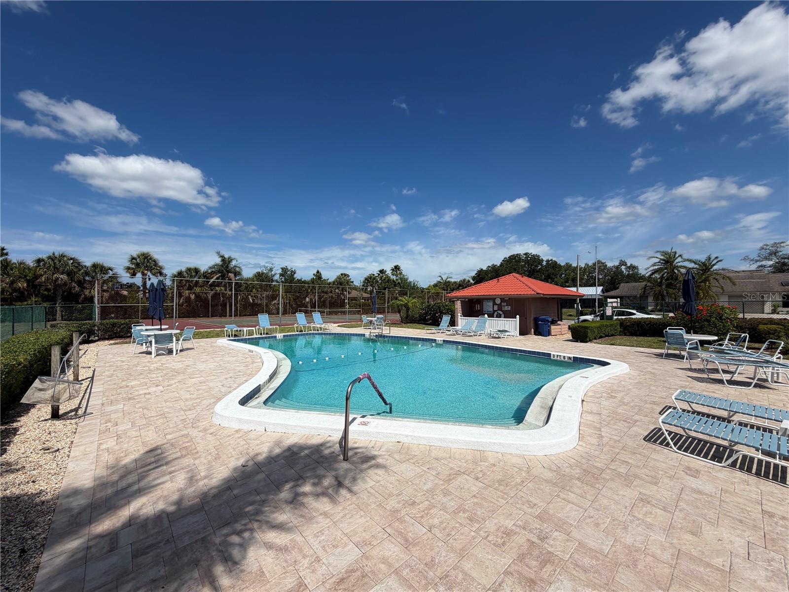 SUNRISE GOLF CLUB PH I - Residential