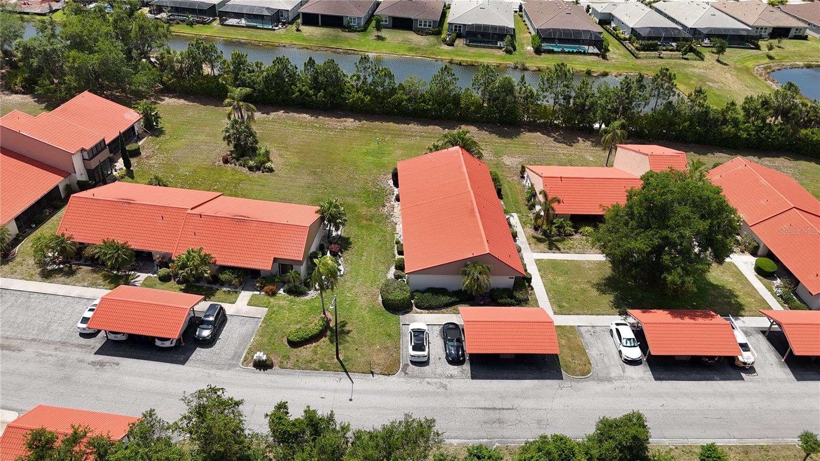 SUNRISE GOLF CLUB PH I - Residential