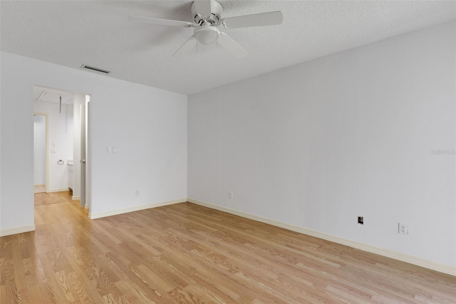 SUNRISE GOLF CLUB PH I - Residential