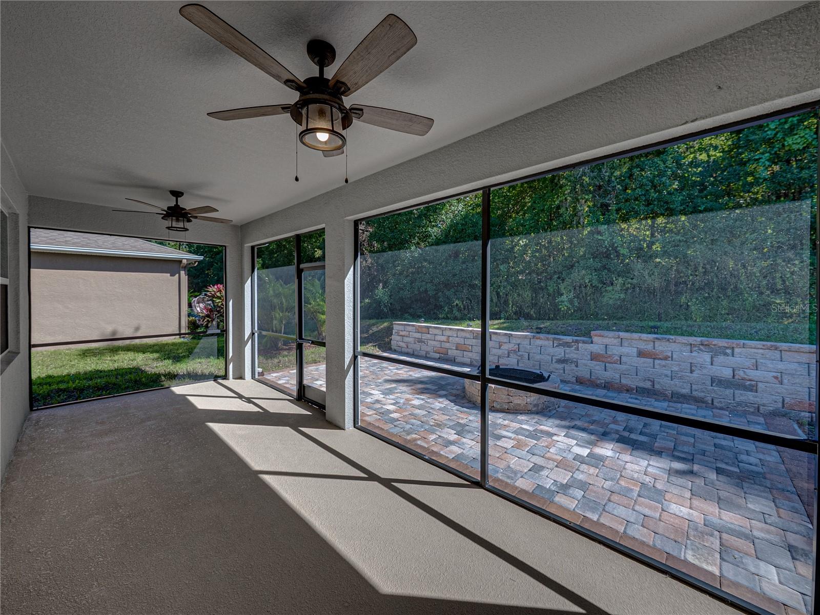 LAKE JOVITA GOLF & COUNTRY CLU - Residential