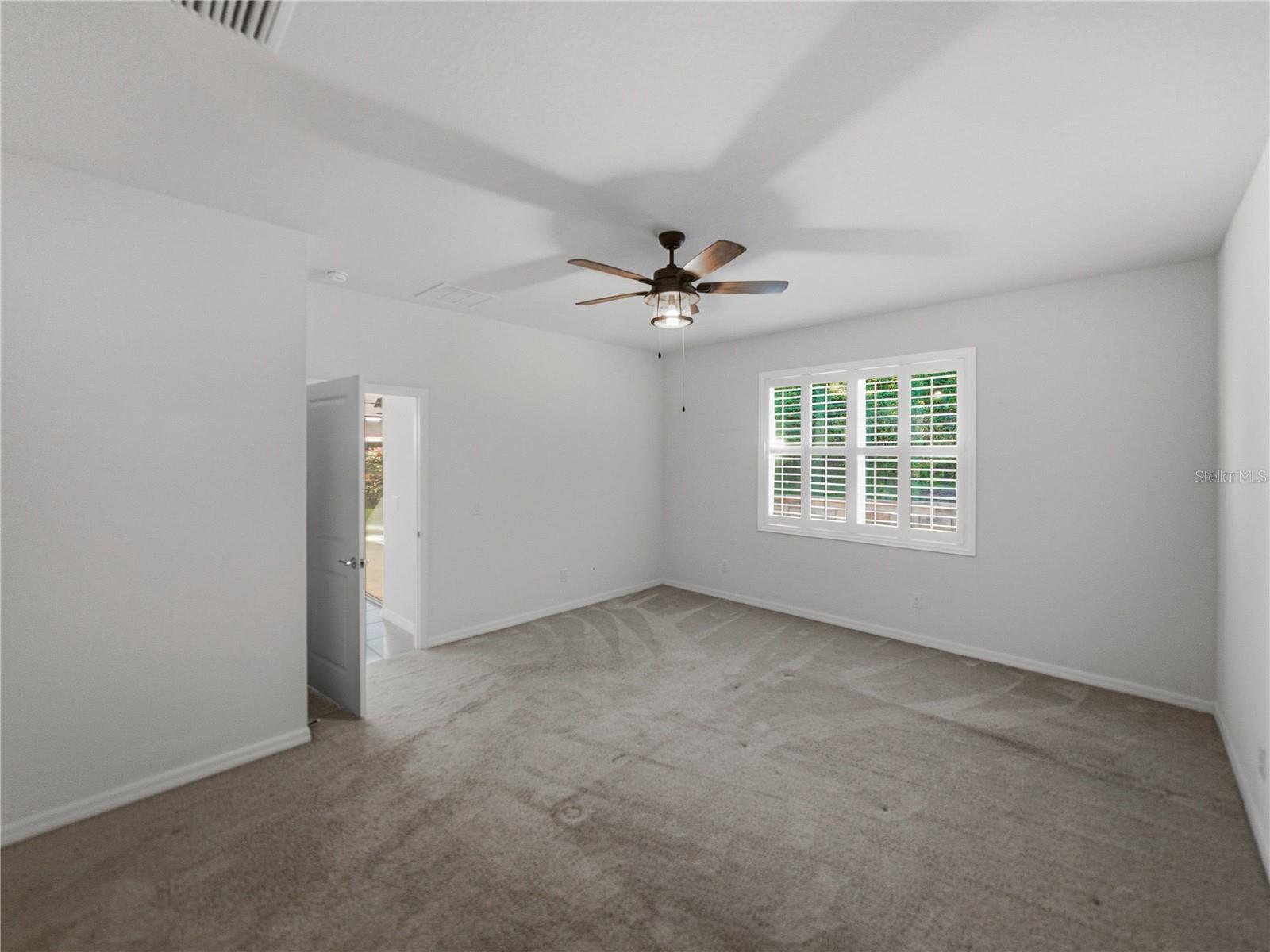 LAKE JOVITA GOLF & COUNTRY CLU - Residential