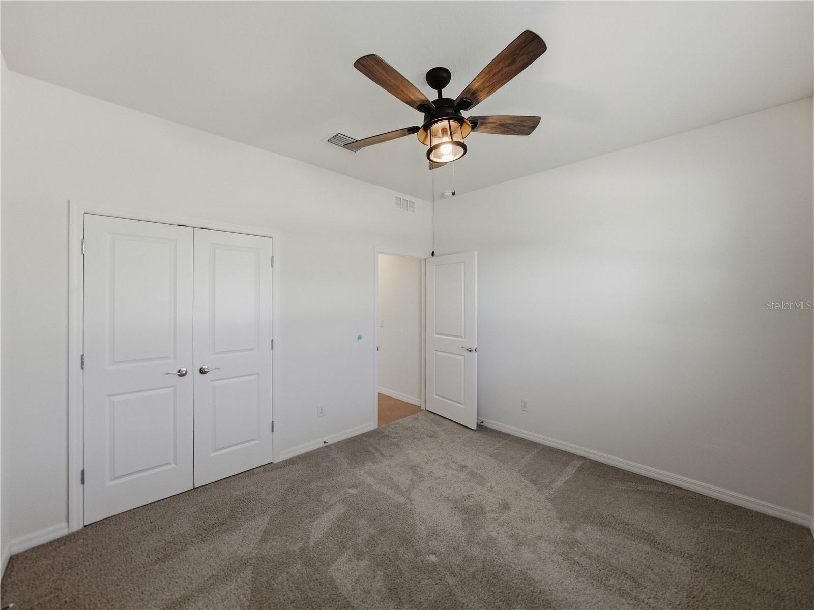 LAKE JOVITA GOLF & COUNTRY CLU - Residential