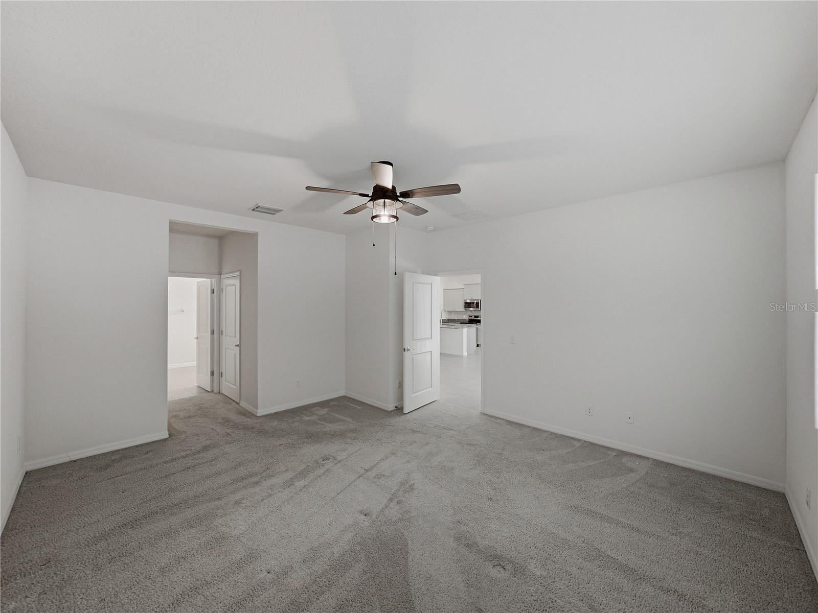 LAKE JOVITA GOLF & COUNTRY CLU - Residential