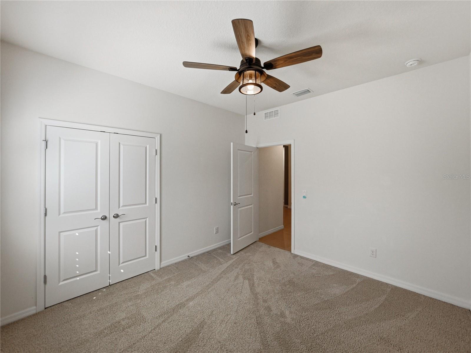 LAKE JOVITA GOLF & COUNTRY CLU - Residential