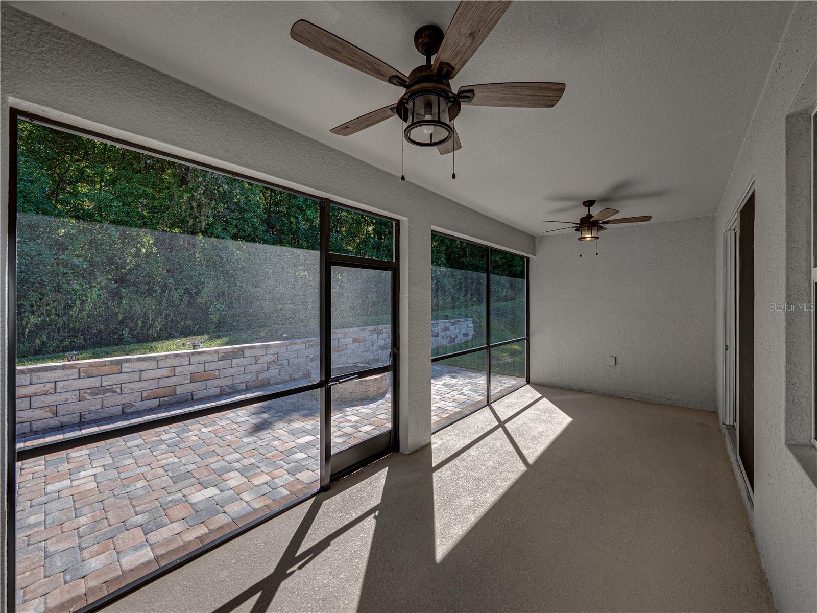 LAKE JOVITA GOLF & COUNTRY CLU - Residential