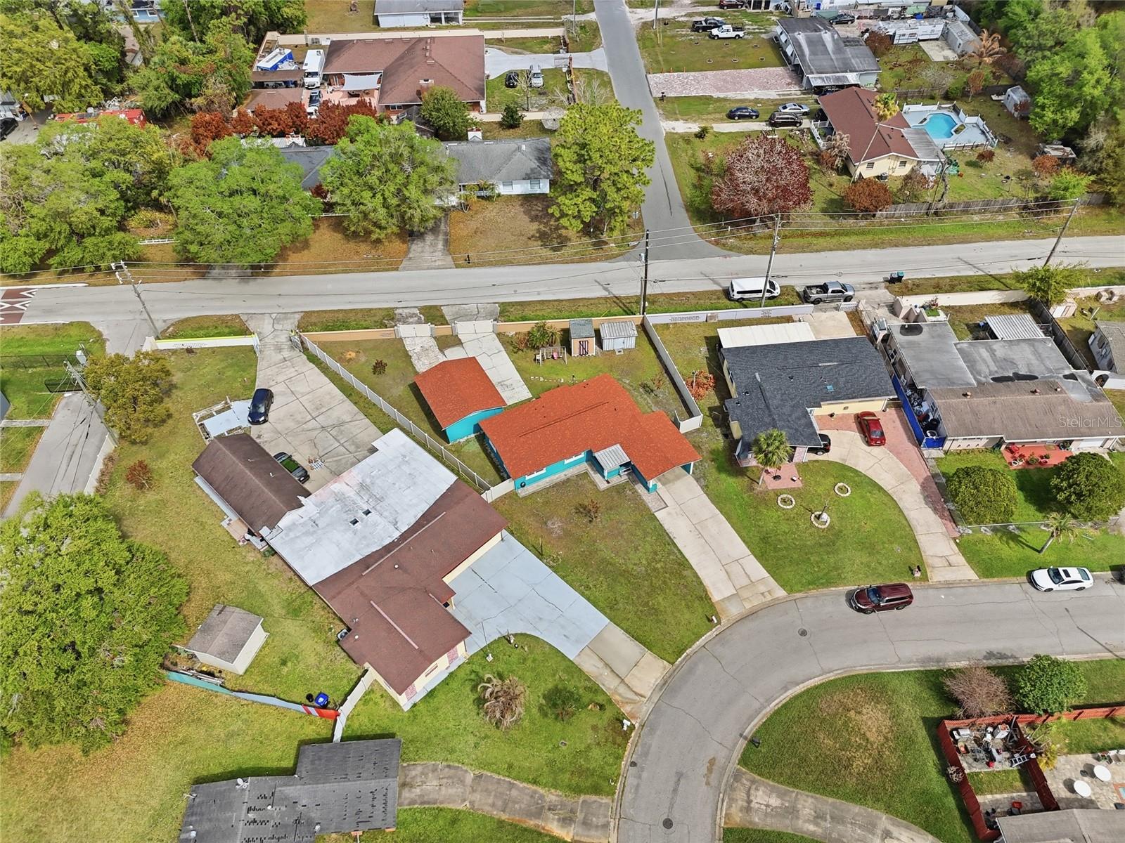 SKY LAKE OAK RIDGE SEC - Residential