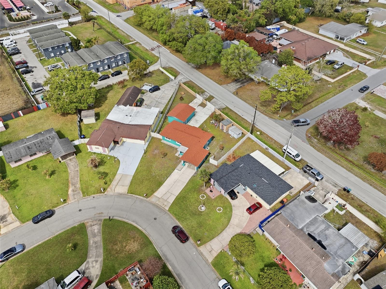 SKY LAKE OAK RIDGE SEC - Residential