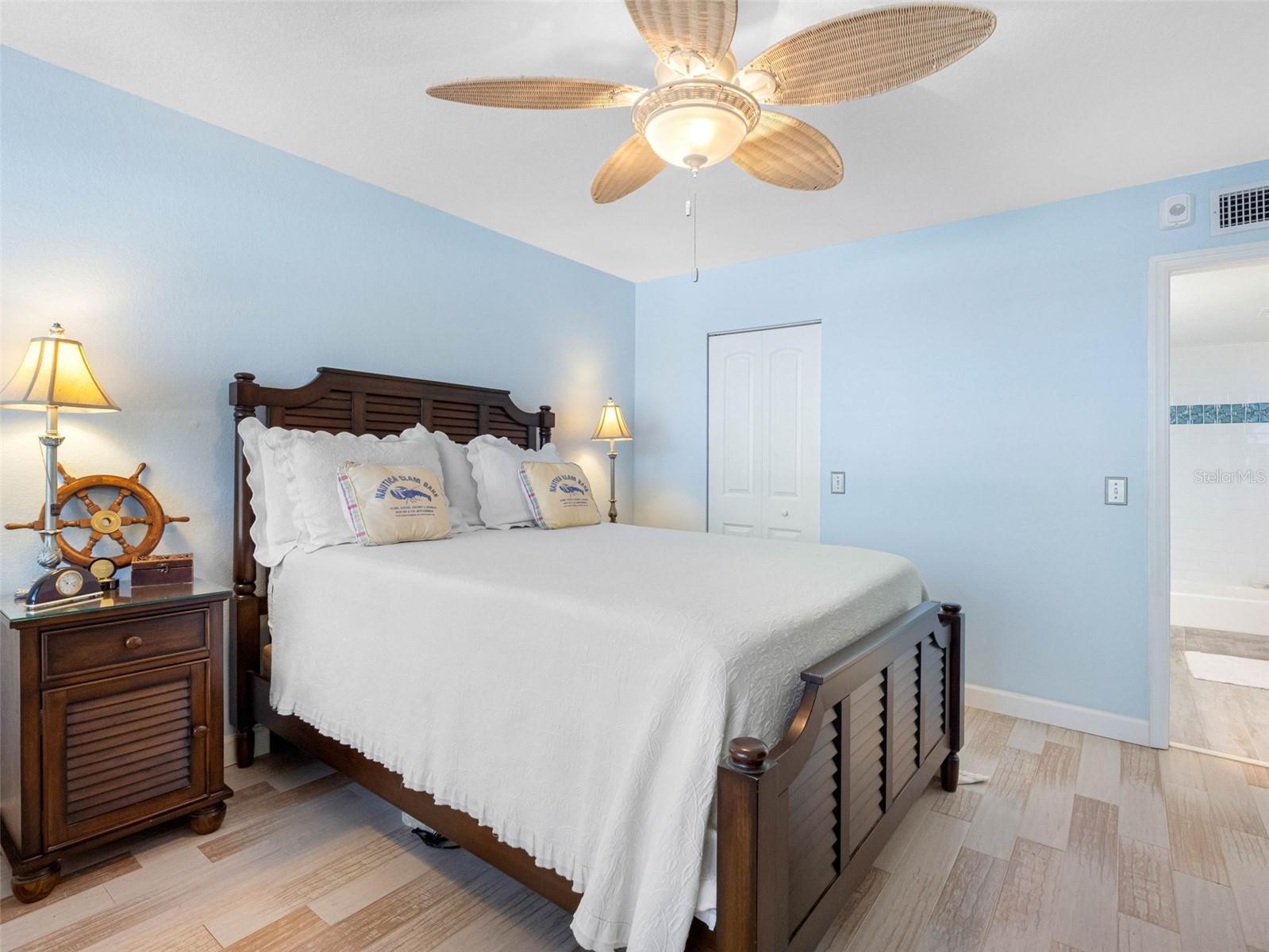 SHORE MARINER THE CONDO - Residential