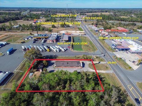 Photo of 14240 S Us Highway 441, Lake City, FL 32024 (MLS # GC537960)