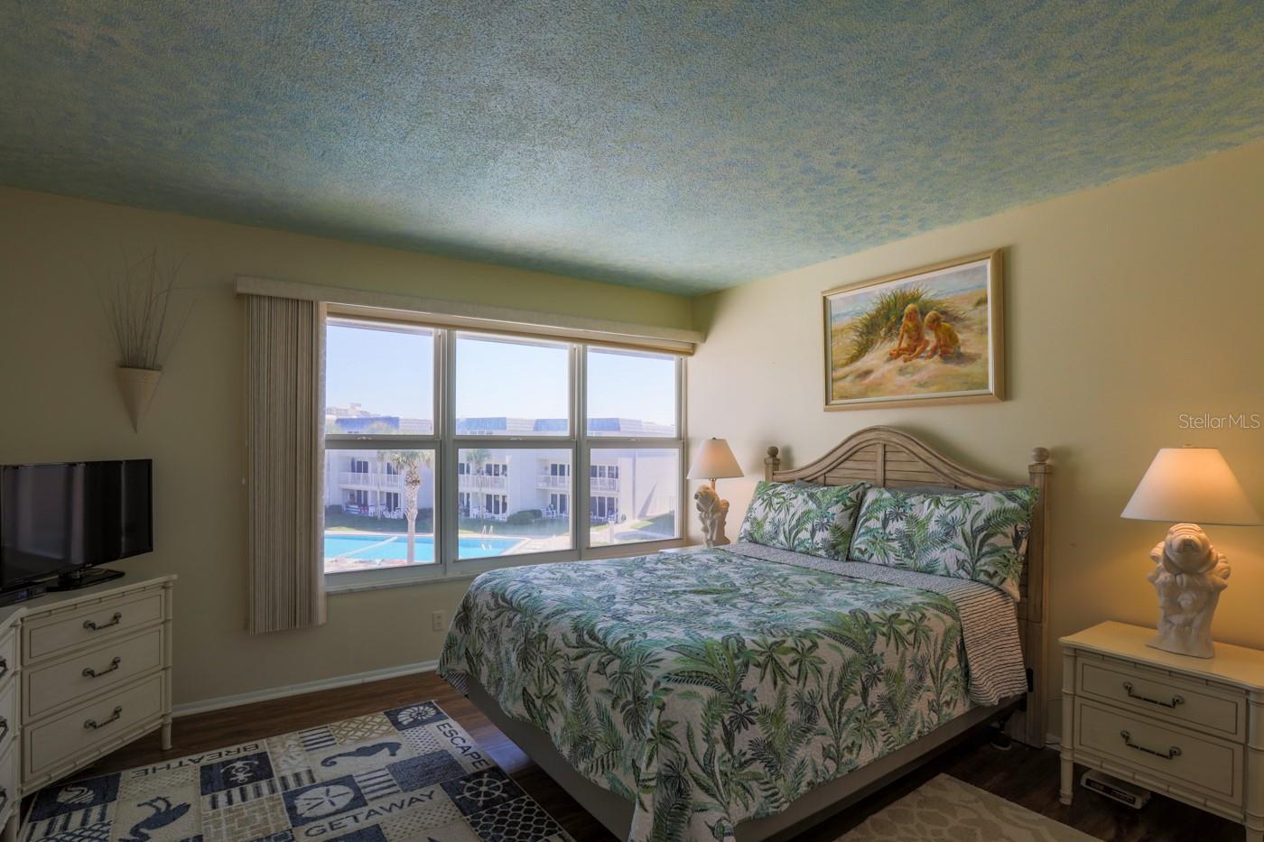 Southeaster Condo 02 - Residential