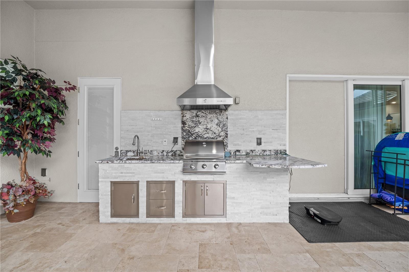 HAMPTON LANDING AT PROVIDENCE - Residential