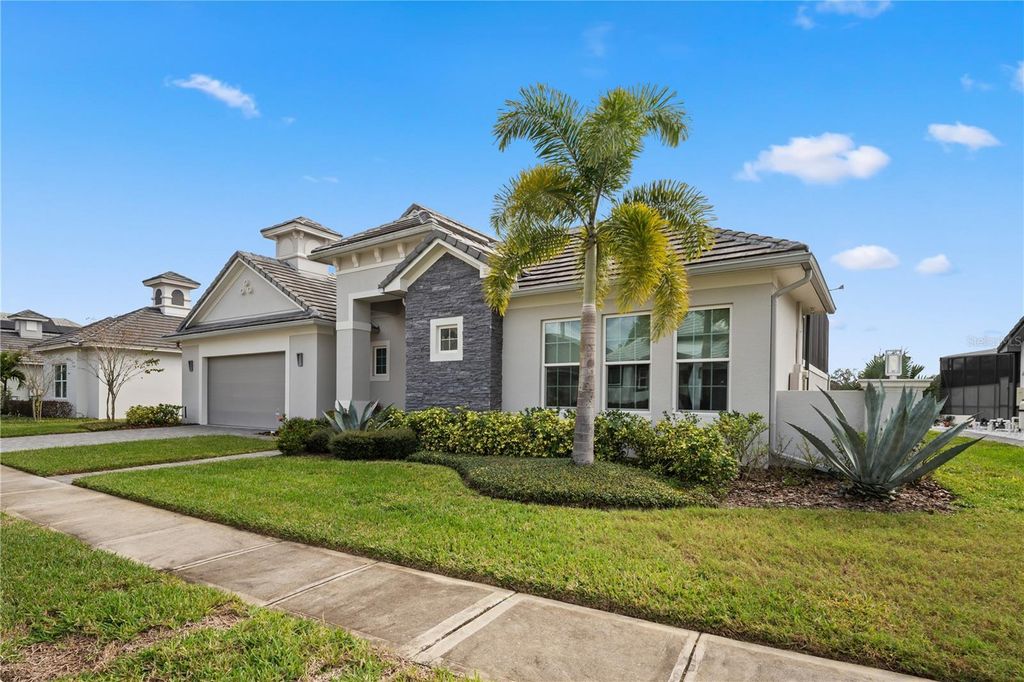Photo of 193 Hampton Loop, Davenport, FL 33837 (MLS # S5139646)