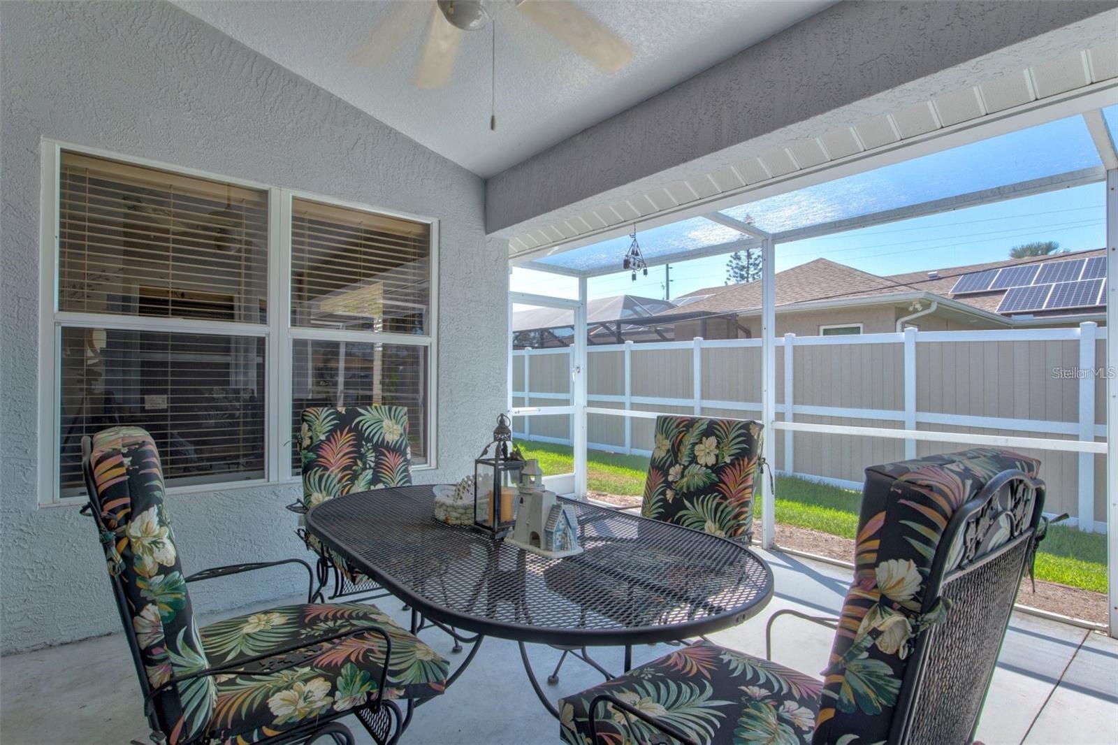 SOUTH VENICE - Residential Lease