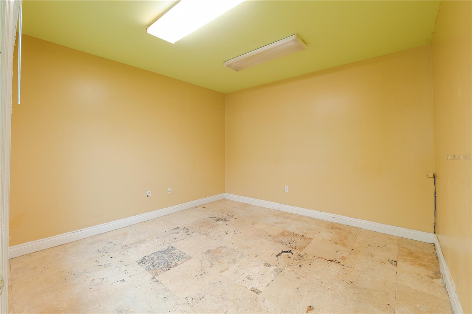 UNPLATTED - Commercial Sale