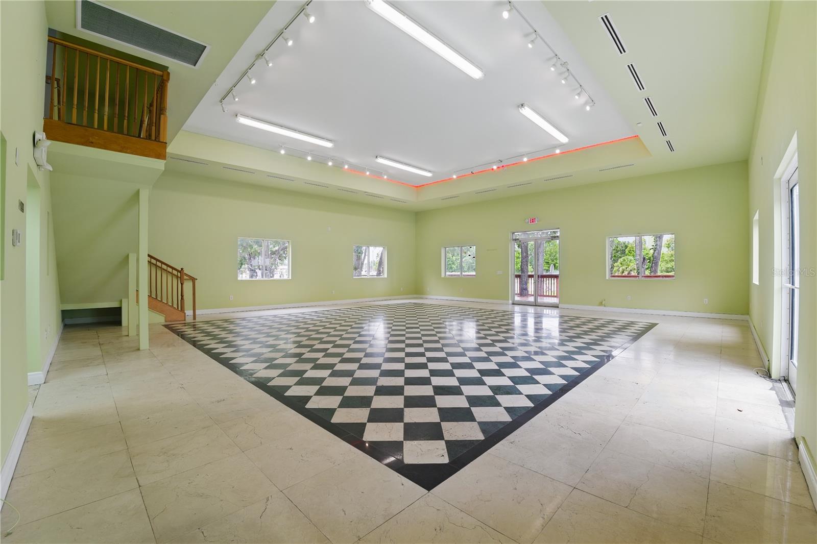 UNPLATTED - Commercial Sale