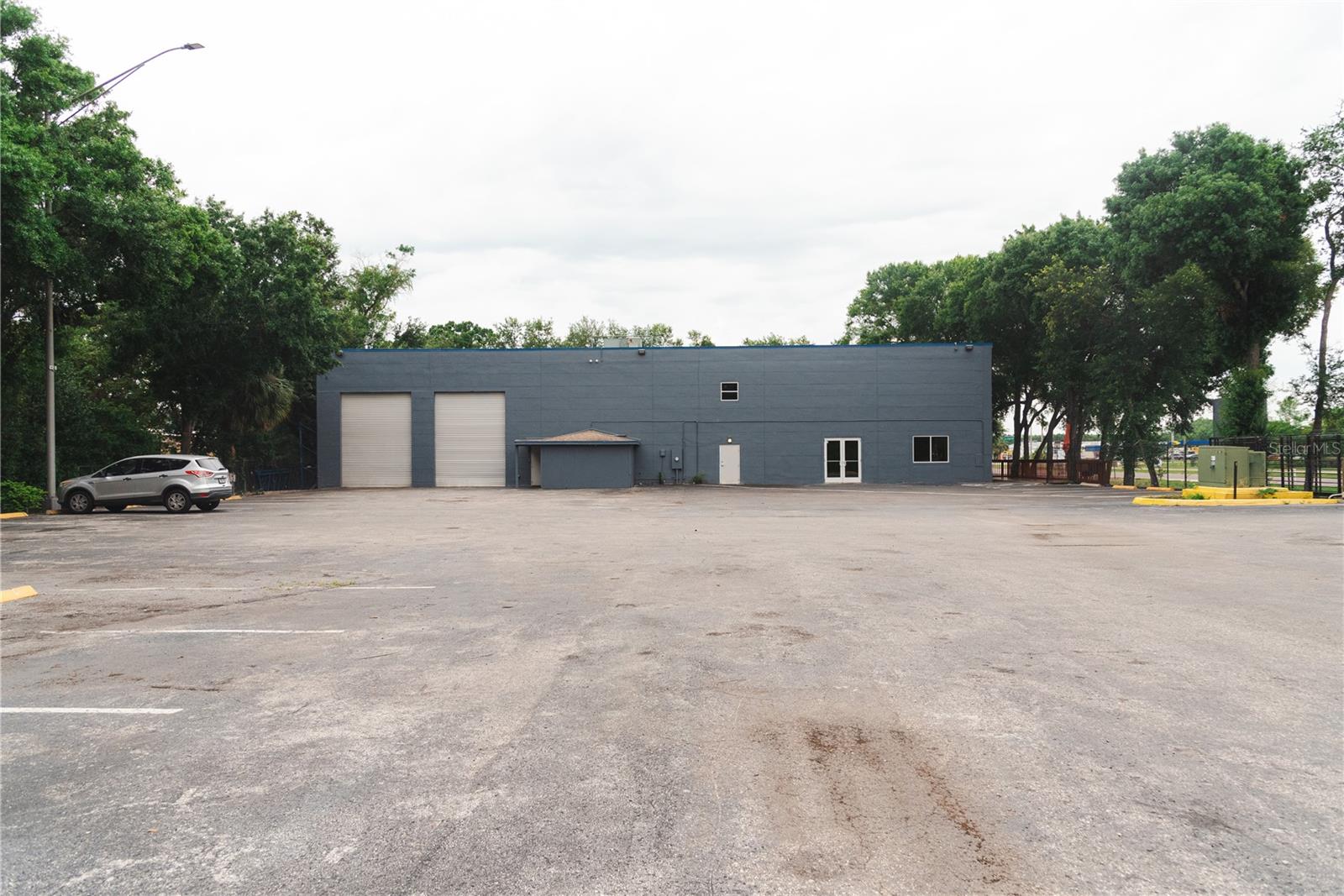 UNPLATTED - Commercial Sale
