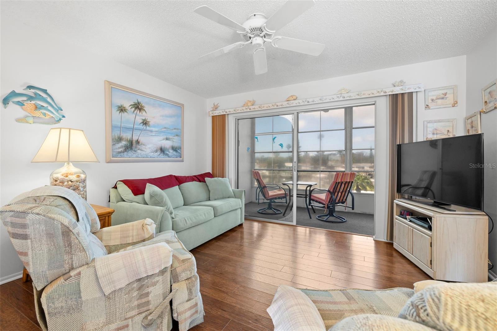 5157 SILENT LOOP 208