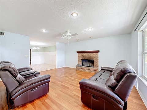 Tiny photo for 540 Drew Avenue, Clermont, FL 34711 (MLS # G5115873)