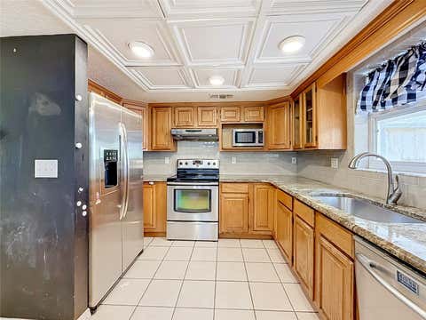 Tiny photo for 540 Drew Avenue, Clermont, FL 34711 (MLS # G5115873)