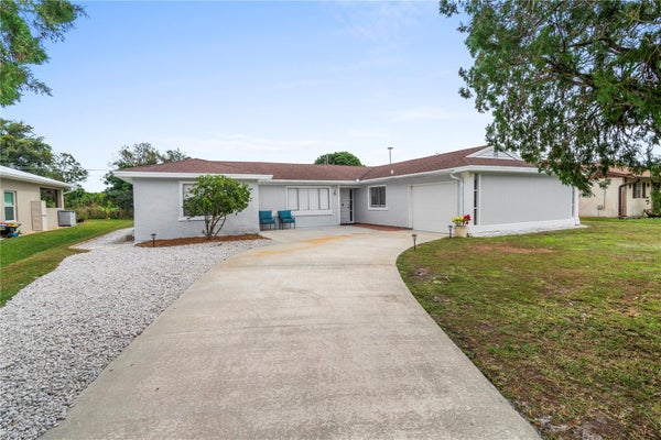 767 ARAGON AVE NE, PALM BAY, FL 32905 - Image b736b04dbad1afa6f407e6b0ca92f818/622086096