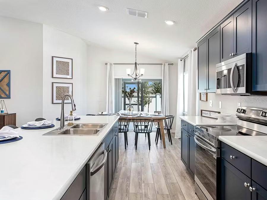 MARION OAKS - Residential