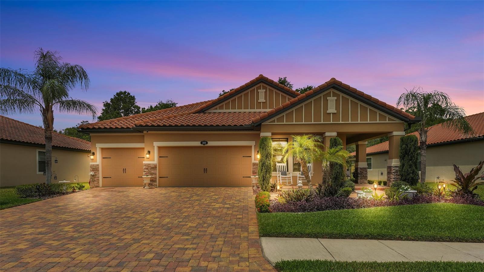 3926 AQUILLA DRIVE