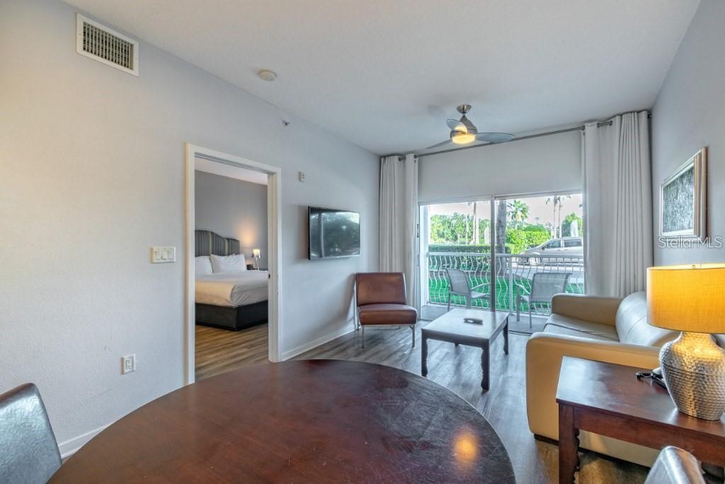 MONA LISA CELEB - Residential