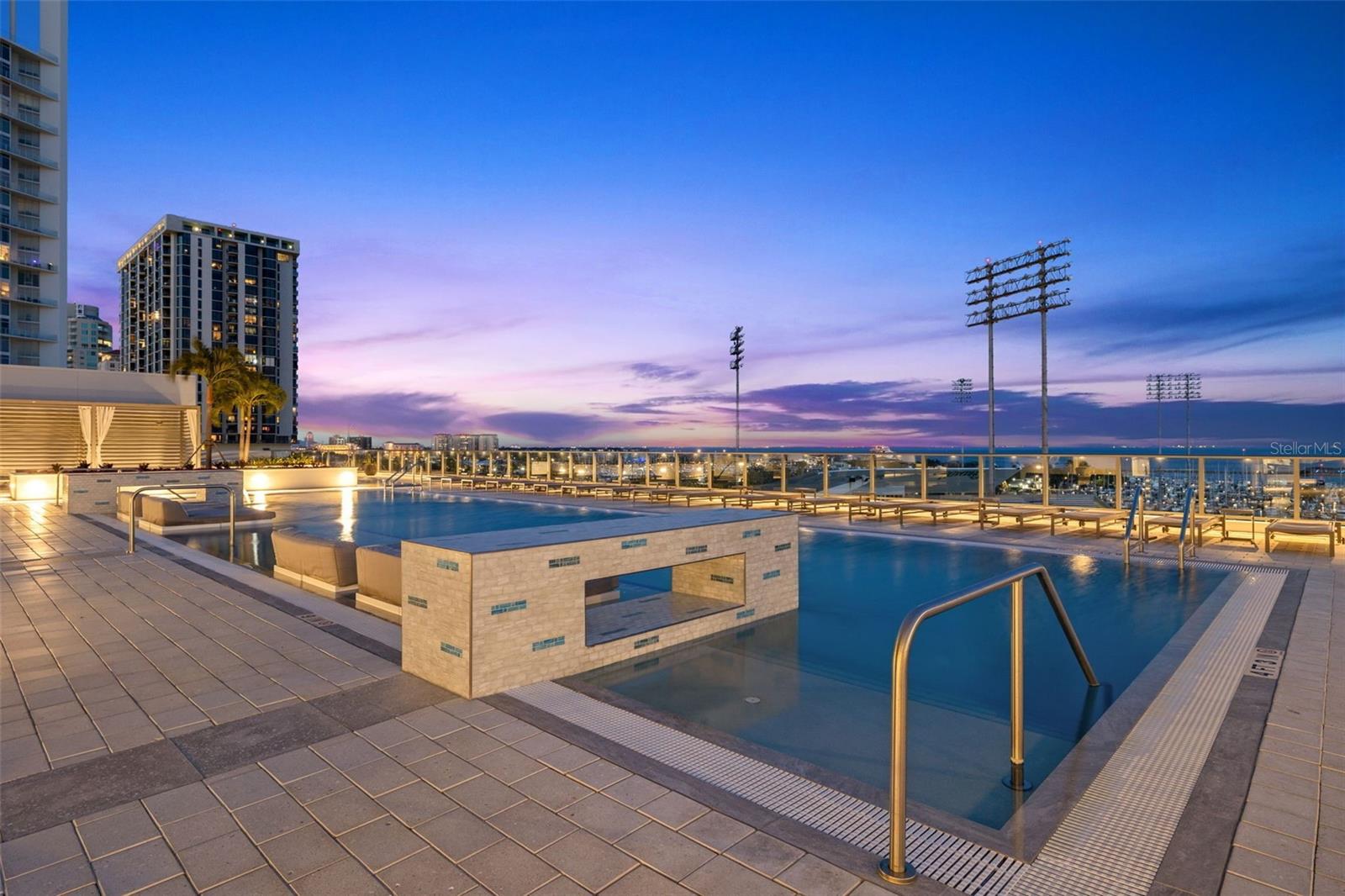 SALTAIRE CONDO - Residential