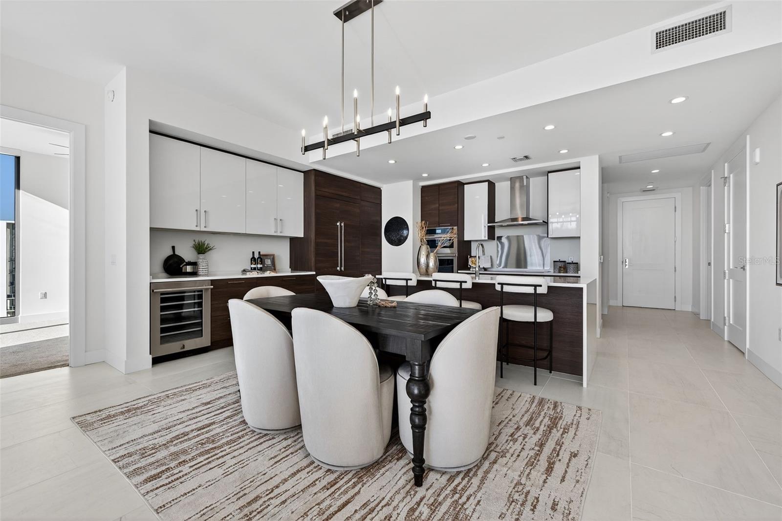 SALTAIRE CONDO - Residential