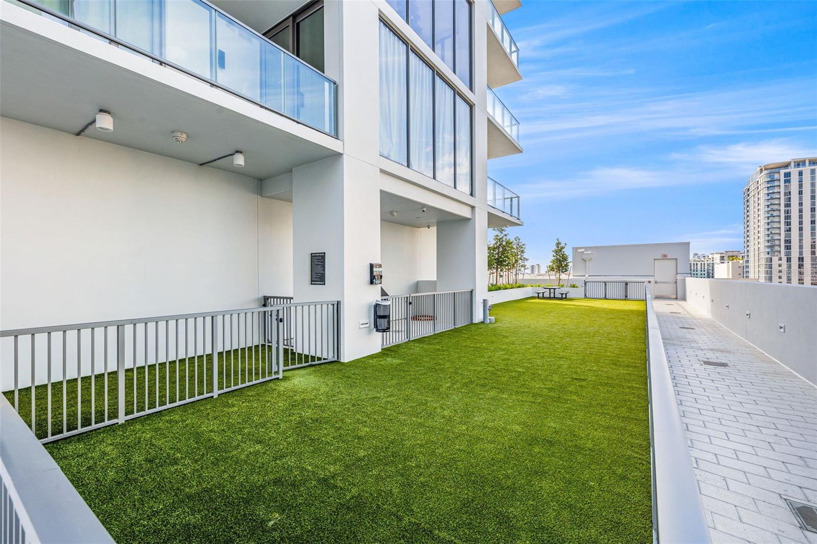 SALTAIRE CONDO - Residential