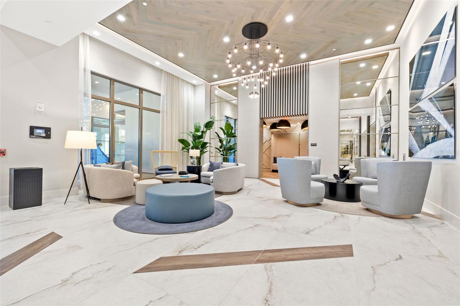 SALTAIRE CONDO - Residential