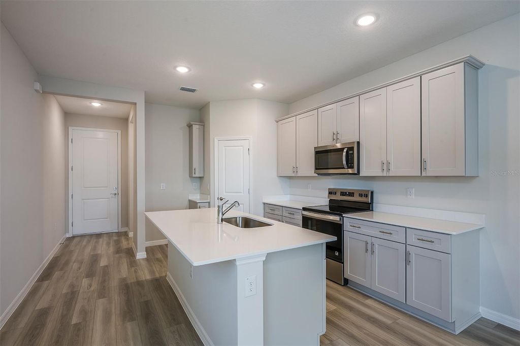 Photo of 6140 SW 96th Place, Ocala, FL 34476 (MLS # TB8497936)