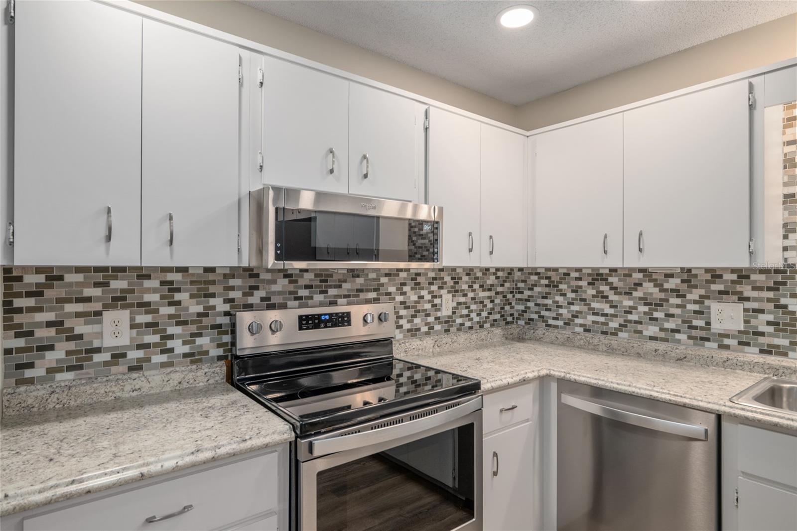 ON TOP OF THE WORLD - Residential