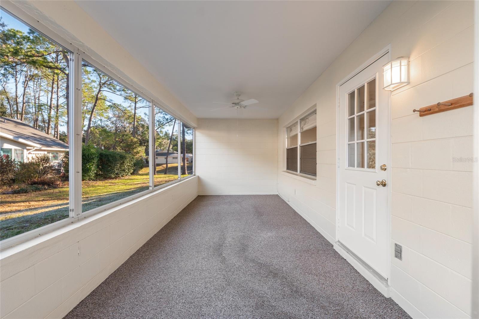 ON TOP OF THE WORLD - Residential