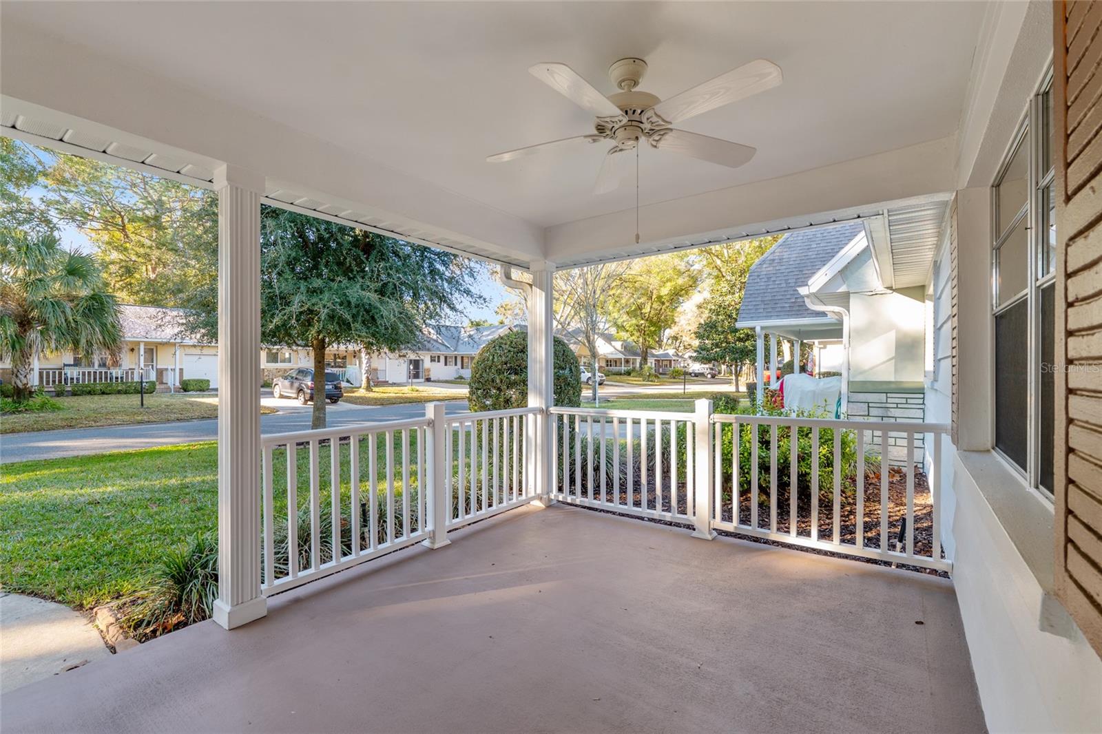 ON TOP OF THE WORLD - Residential