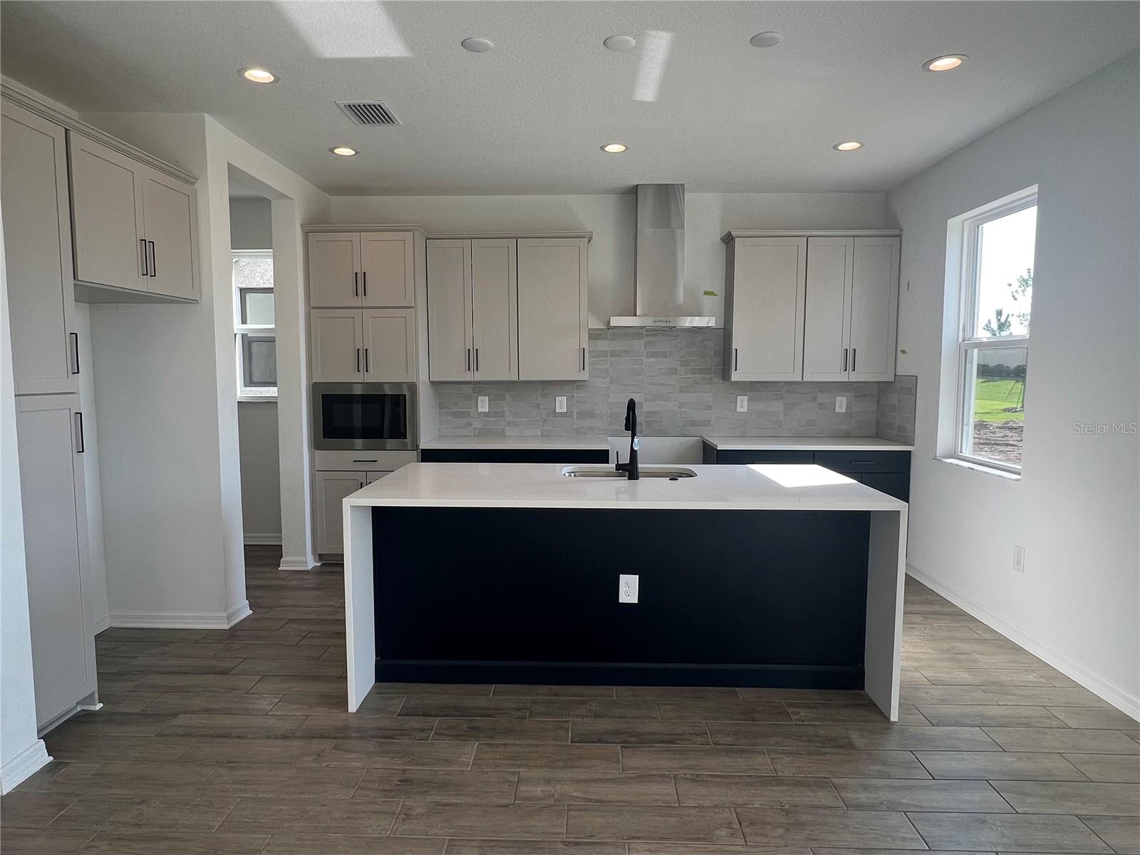 ISLES AT BAYVIEW PH I SUBPH A & B - Residential