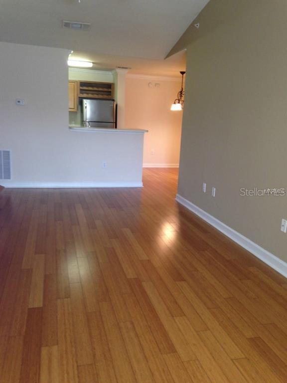 EQUESTRIAN PARC AT HIGHWOODS P - Residential Lease