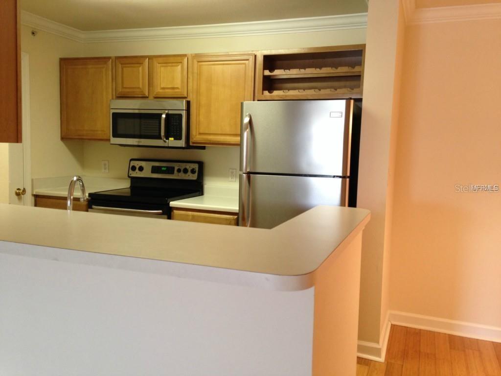 EQUESTRIAN PARC AT HIGHWOODS P - Residential Lease