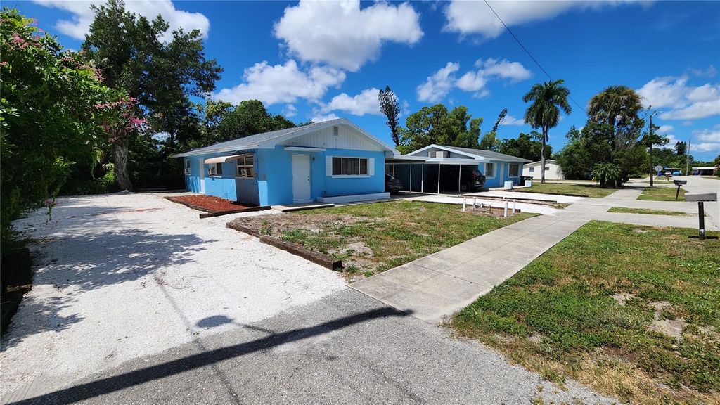 Photo of 2252 Maple Avenue #2254, Fort Myers, FL 33901 (MLS # A4667332)