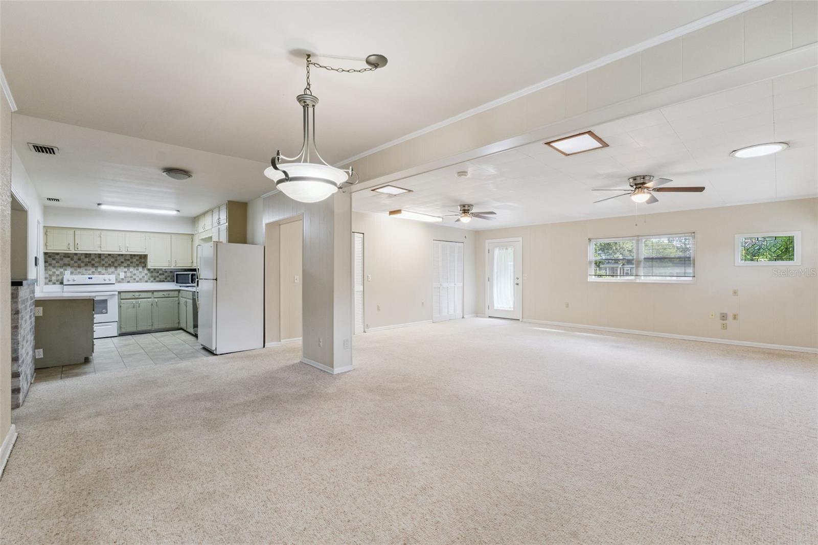 SHOWALTER PARK - Residential